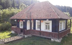 La Malu' Bistritei - Casutele Valea Stanii